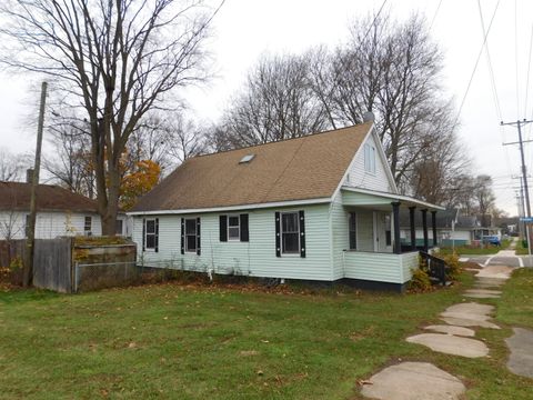 A home in Niles