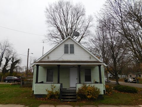 A home in Niles