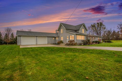 A home in Courtland Twp