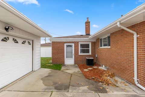 A home in Dearborn Heights