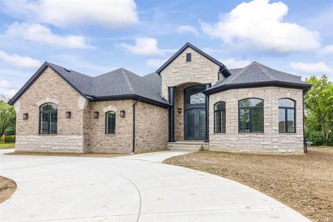 A home in Shelby Twp