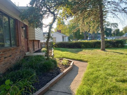 A home in Commerce Twp