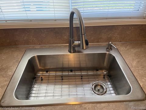 A home in BridgeportCharterTownship_Saginaw