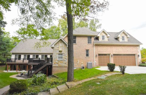 A home in Commerce Twp