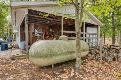 A home in Foster Twp