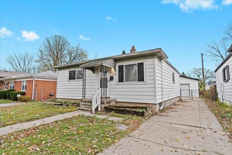 A home in Dearborn Heights