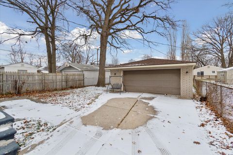 A home in Dearborn Heights