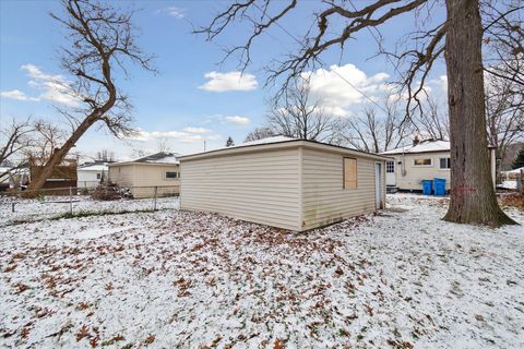 A home in Dearborn Heights