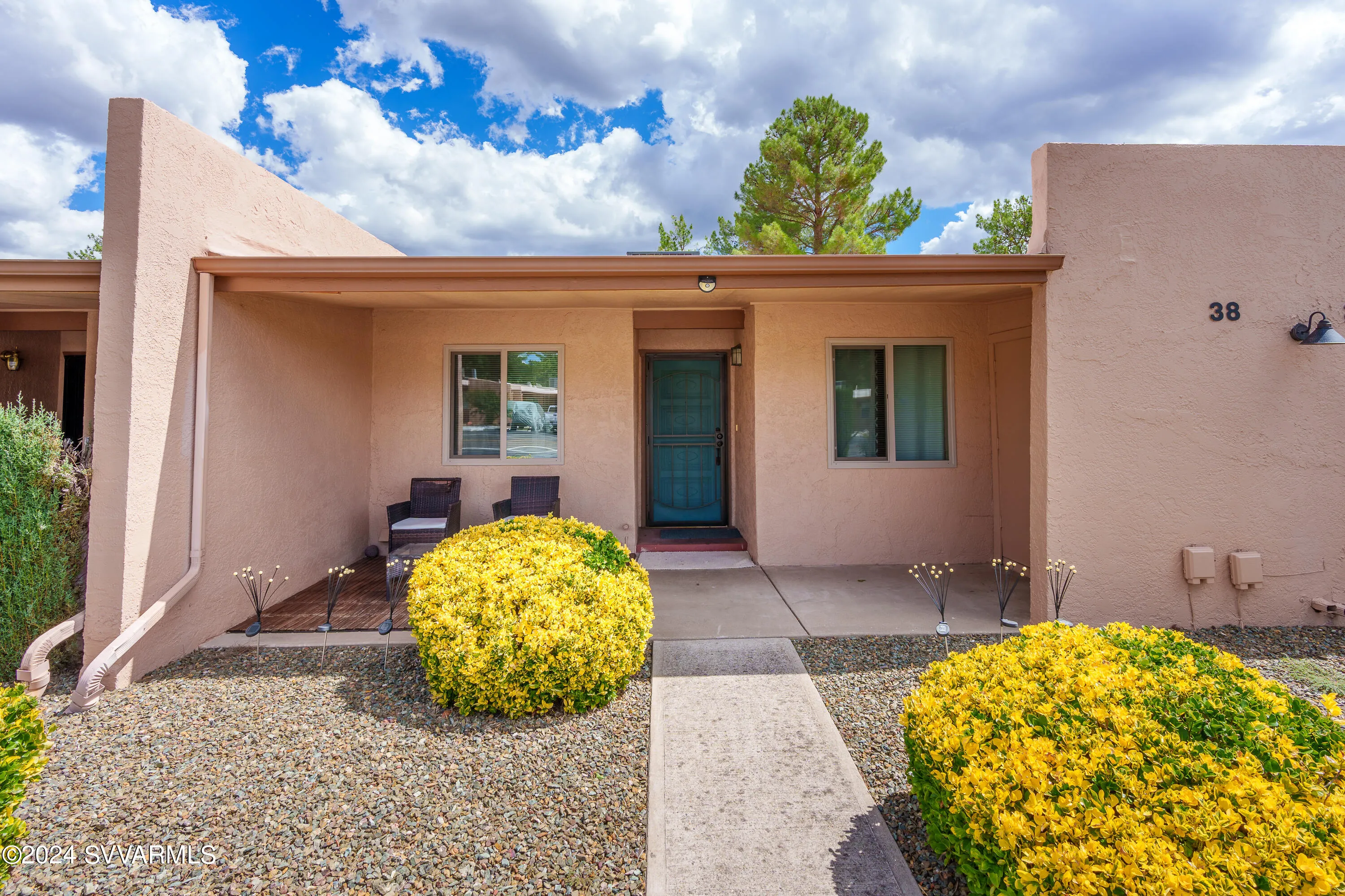 Sedona, Arizona 86351, United States, 2 Bedrooms Bedrooms, ,2 BathroomsBathrooms,Residential,Active,42147