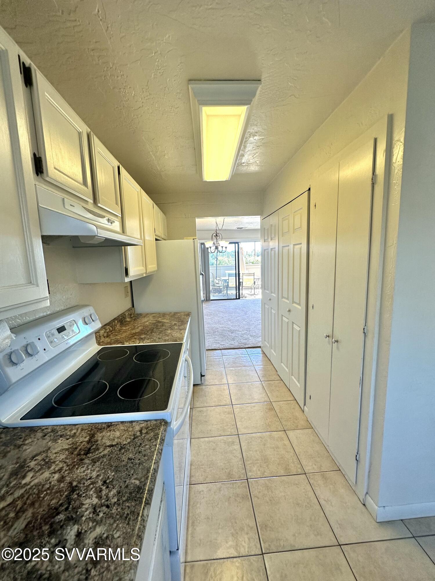 3340 W State Route 89a 9