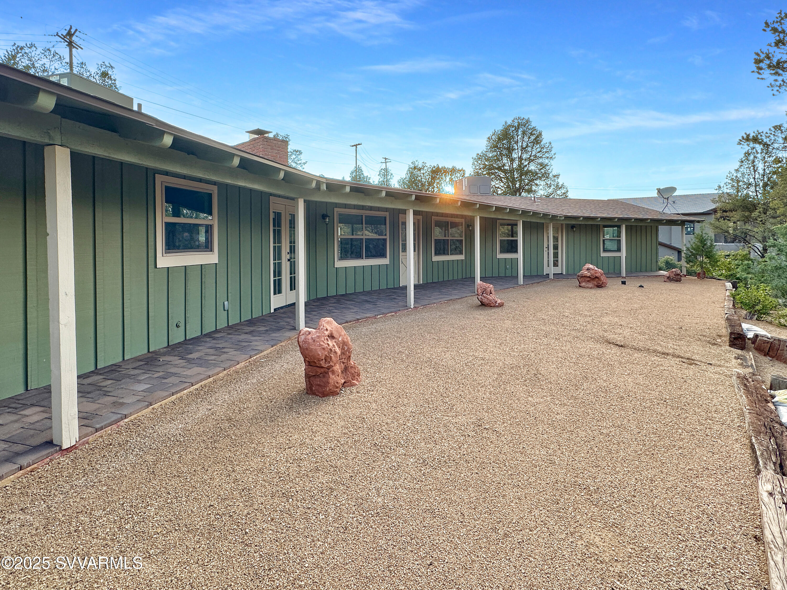 395 Dry Creek Rd