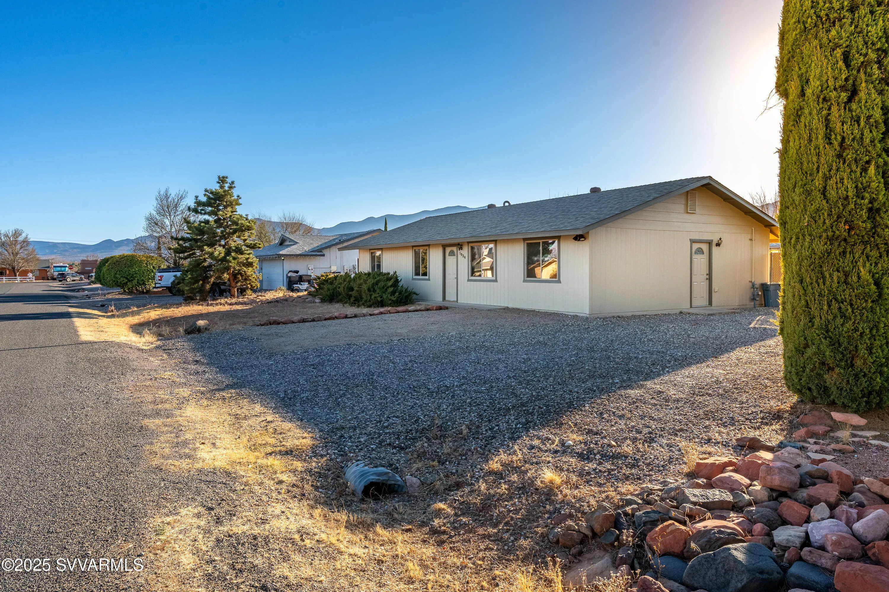 Cottonwood, Arizona 86326, United States, 3 Bedrooms Bedrooms, ,2 BathroomsBathrooms,Residential,Pending,638