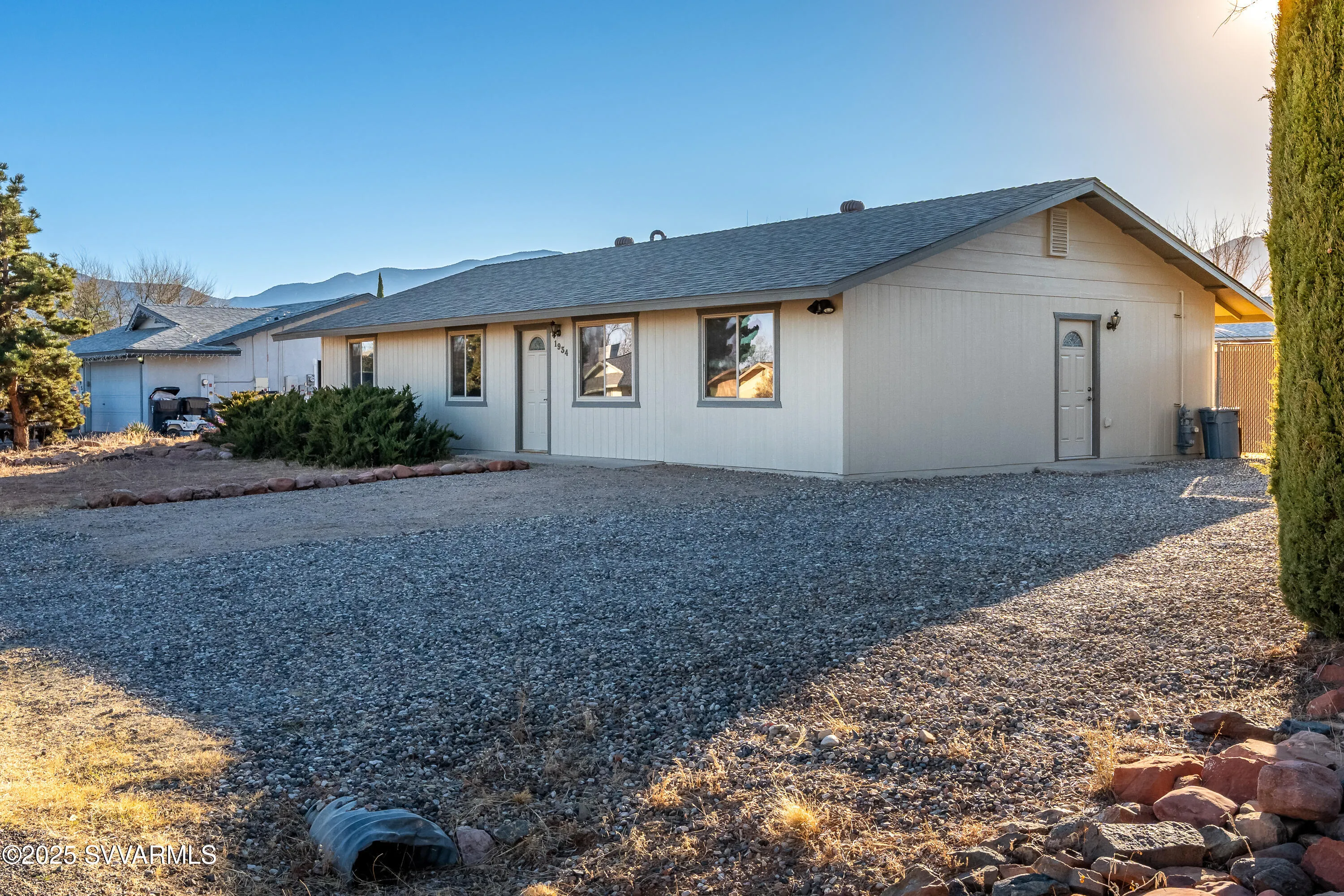 Cottonwood, Arizona 86326, United States, 3 Bedrooms Bedrooms, ,2 BathroomsBathrooms,Residential,Pending,638