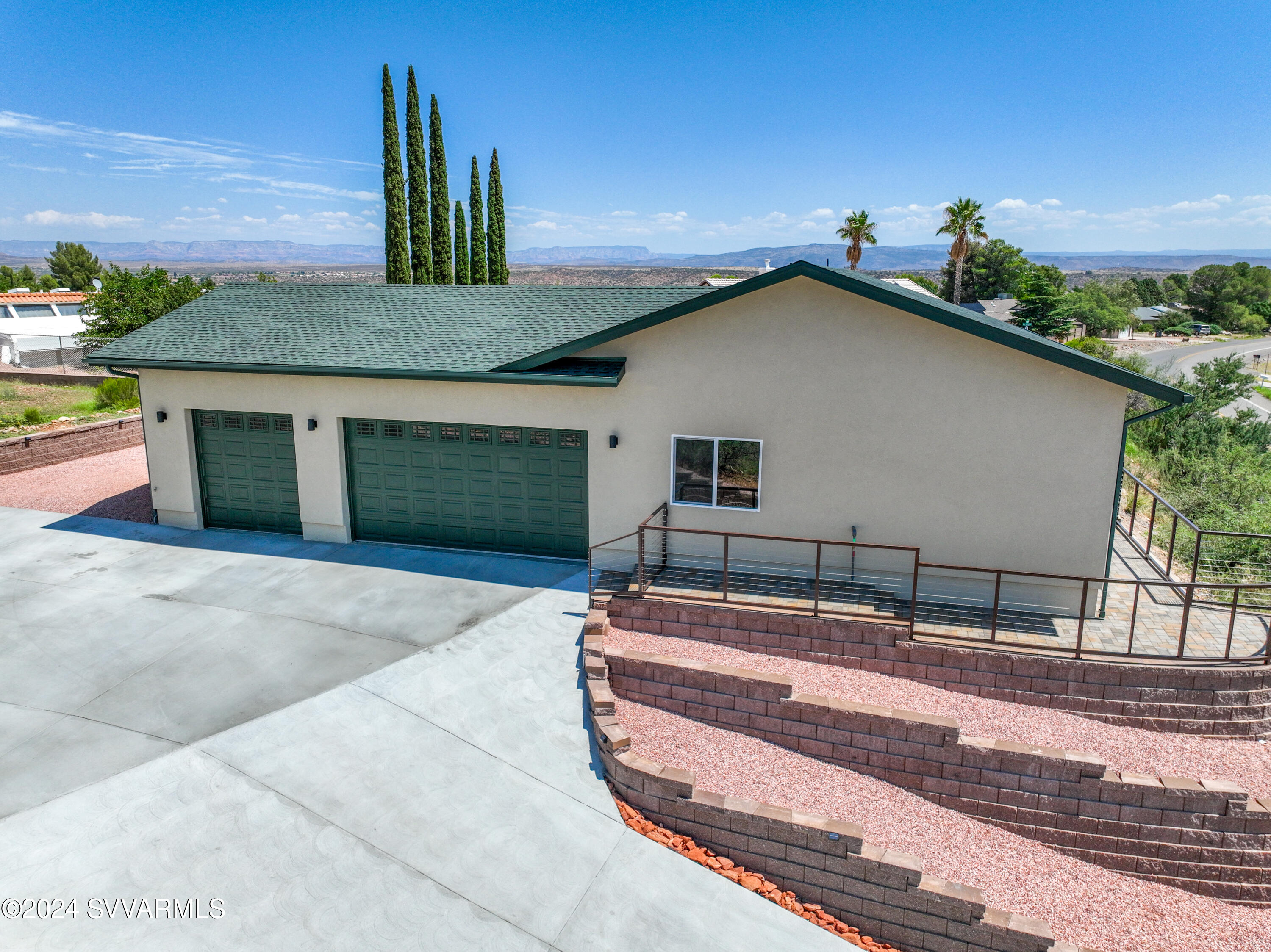 4380 E Prairie Lane
