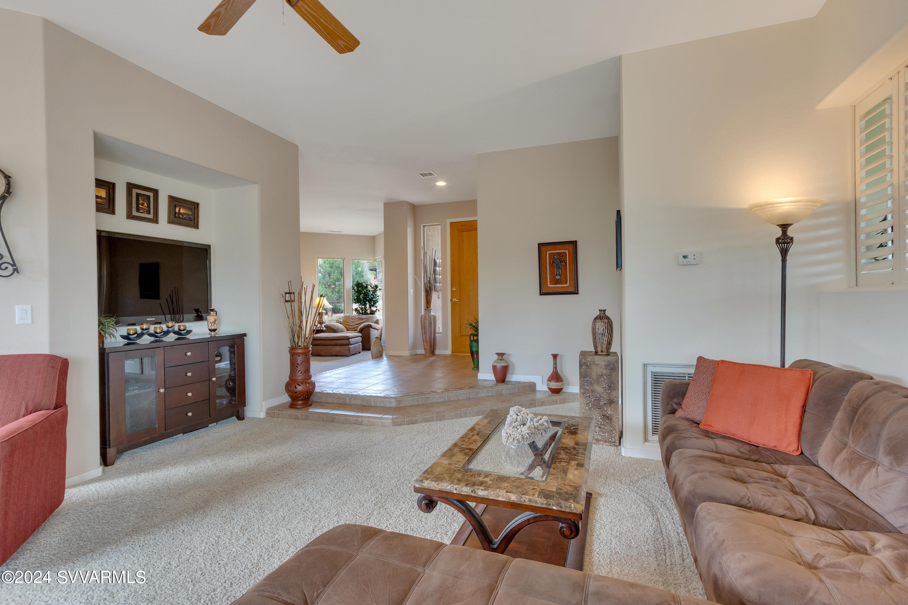 1180 Crown Ridge Rd