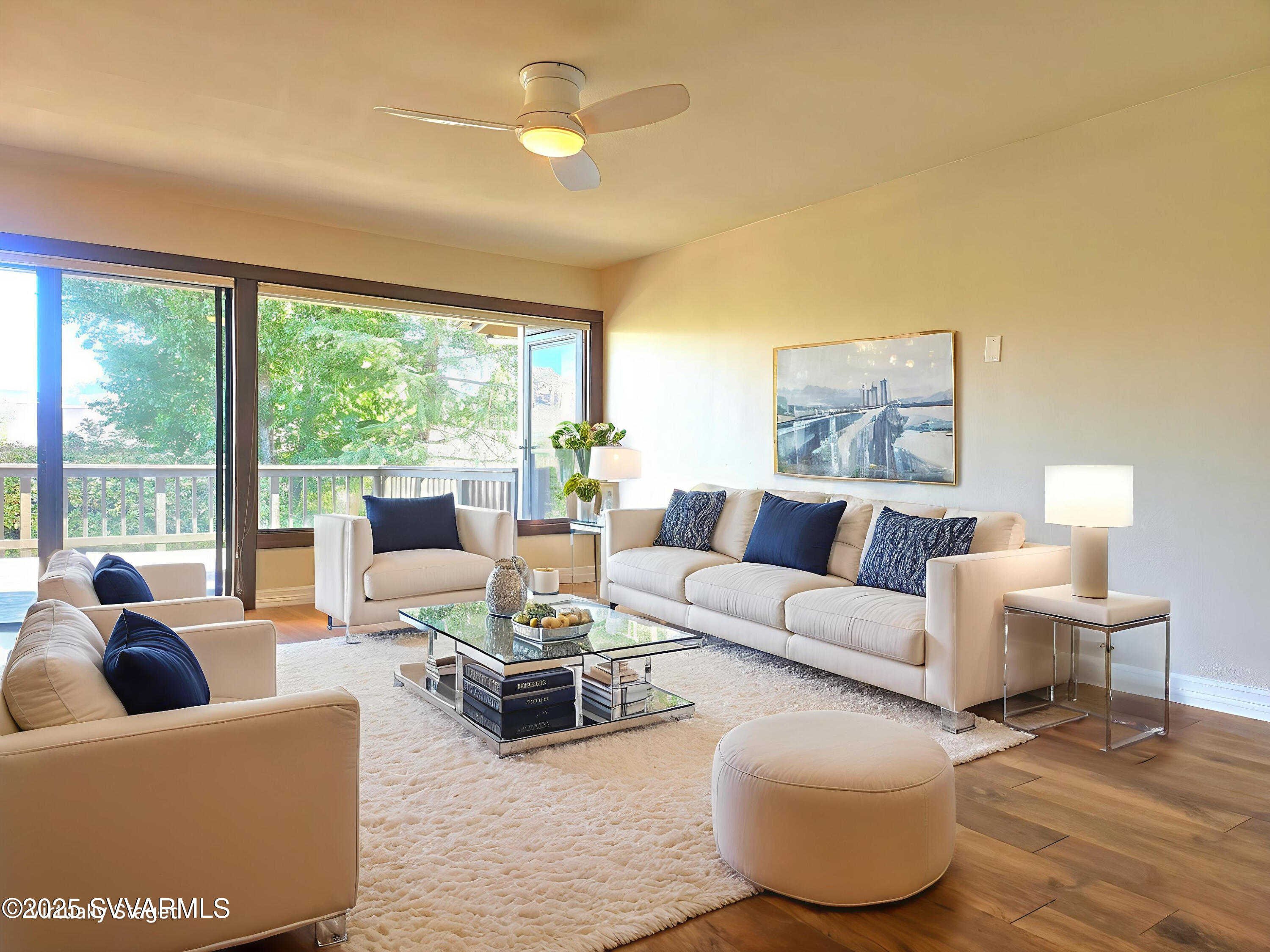 320 Panorama Blvd