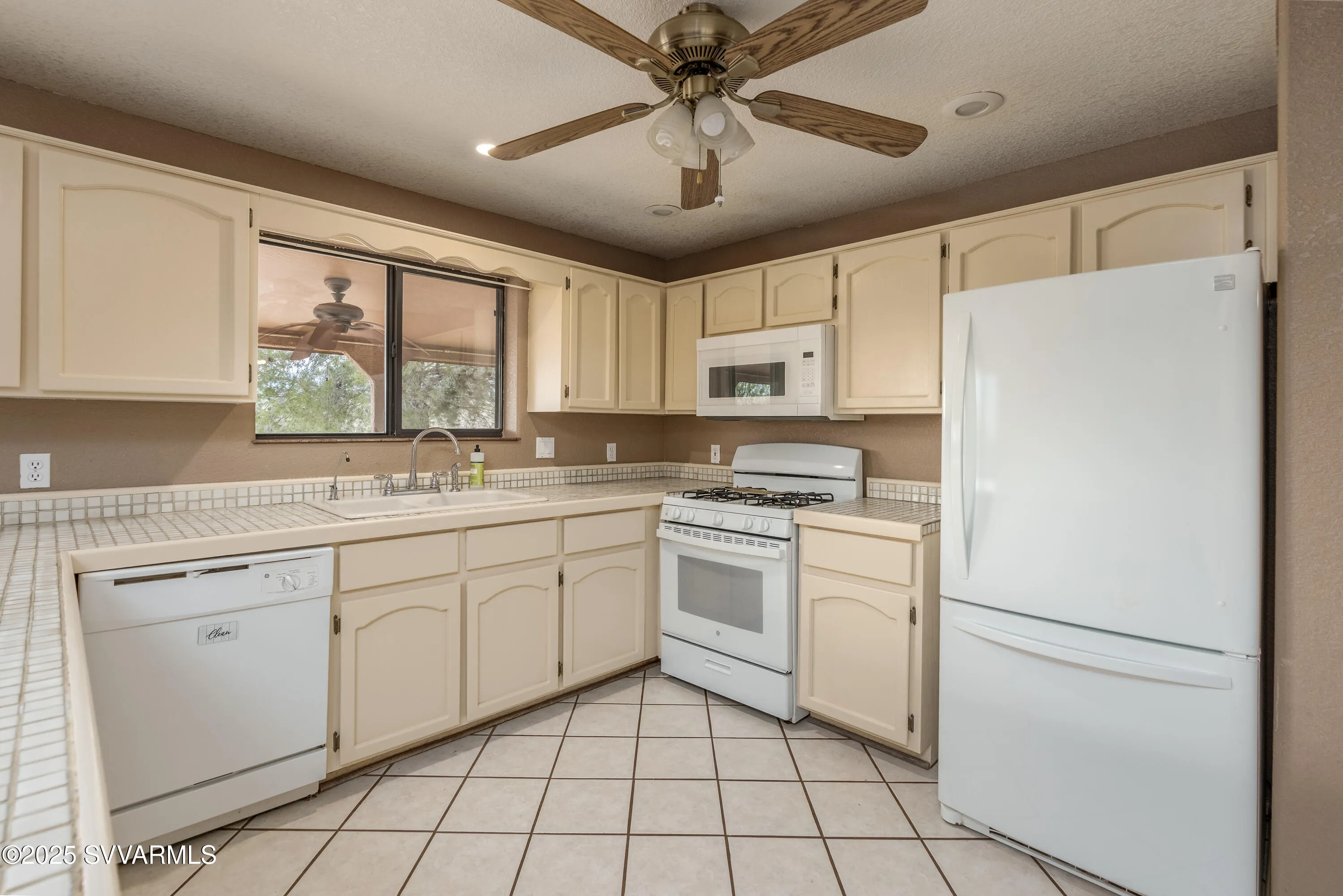 Cottonwood, Arizona 86326, United States, 3 Bedrooms Bedrooms, ,2 BathroomsBathrooms,Residential,Active,112347