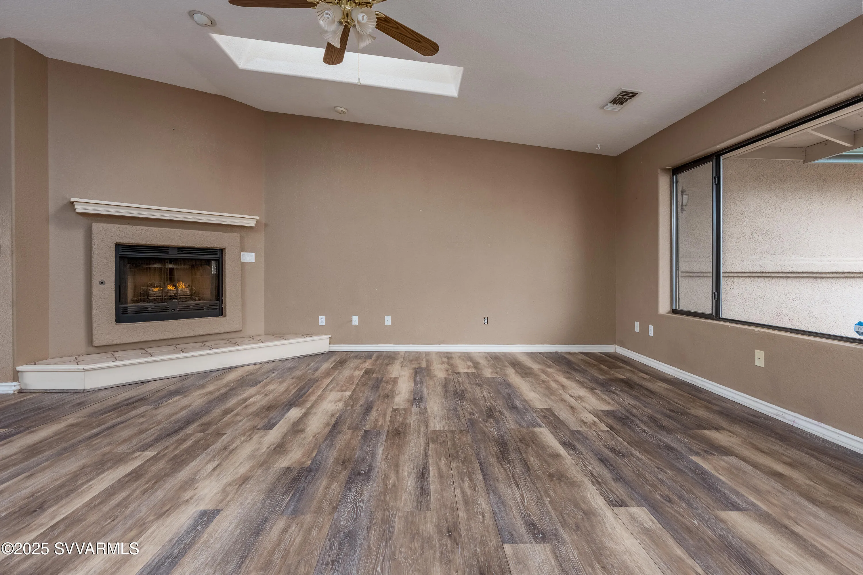 Cottonwood, Arizona 86326, United States, 3 Bedrooms Bedrooms, ,2 BathroomsBathrooms,Residential,Active,112347