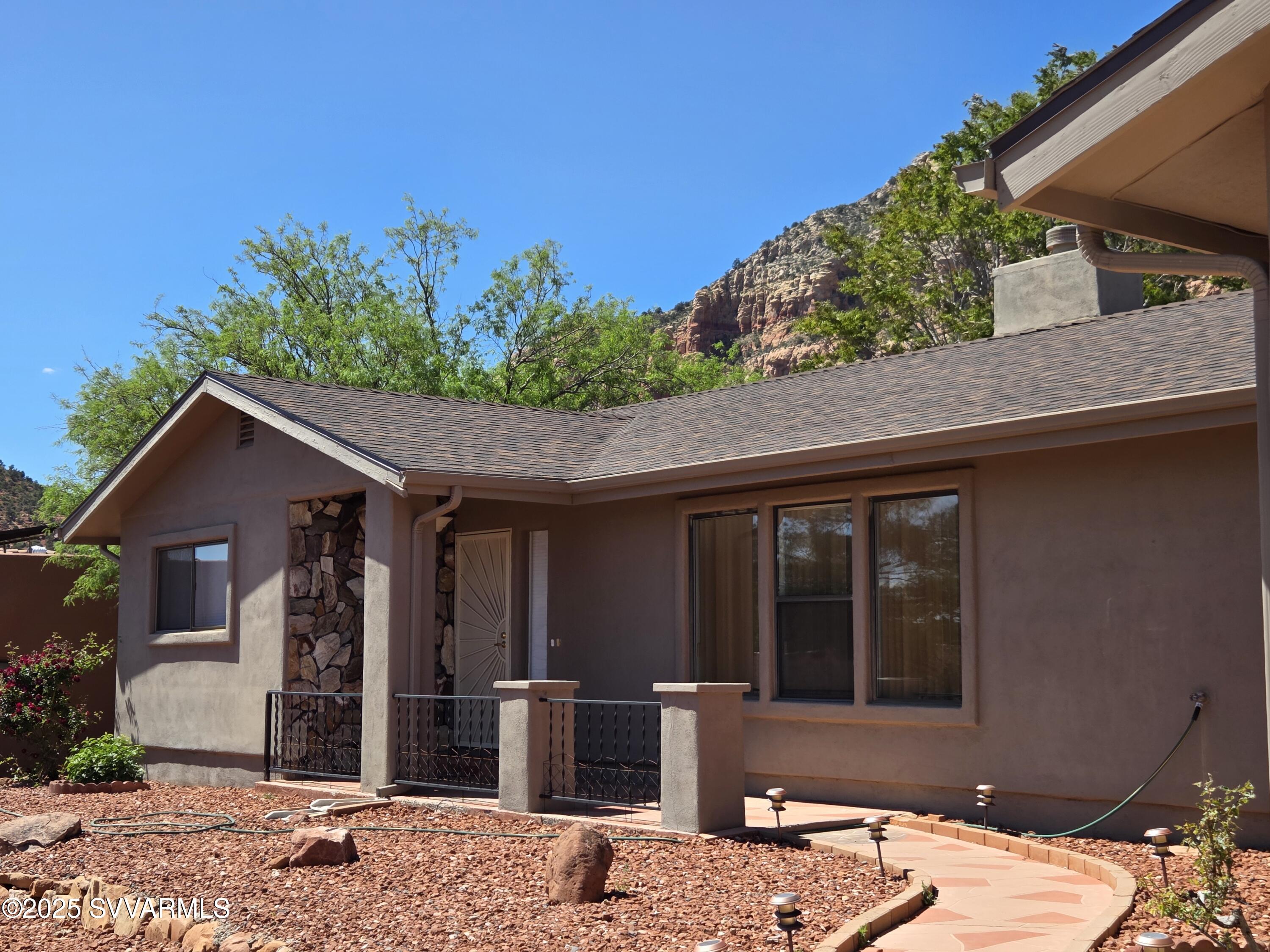 2340 Buckboard Rd