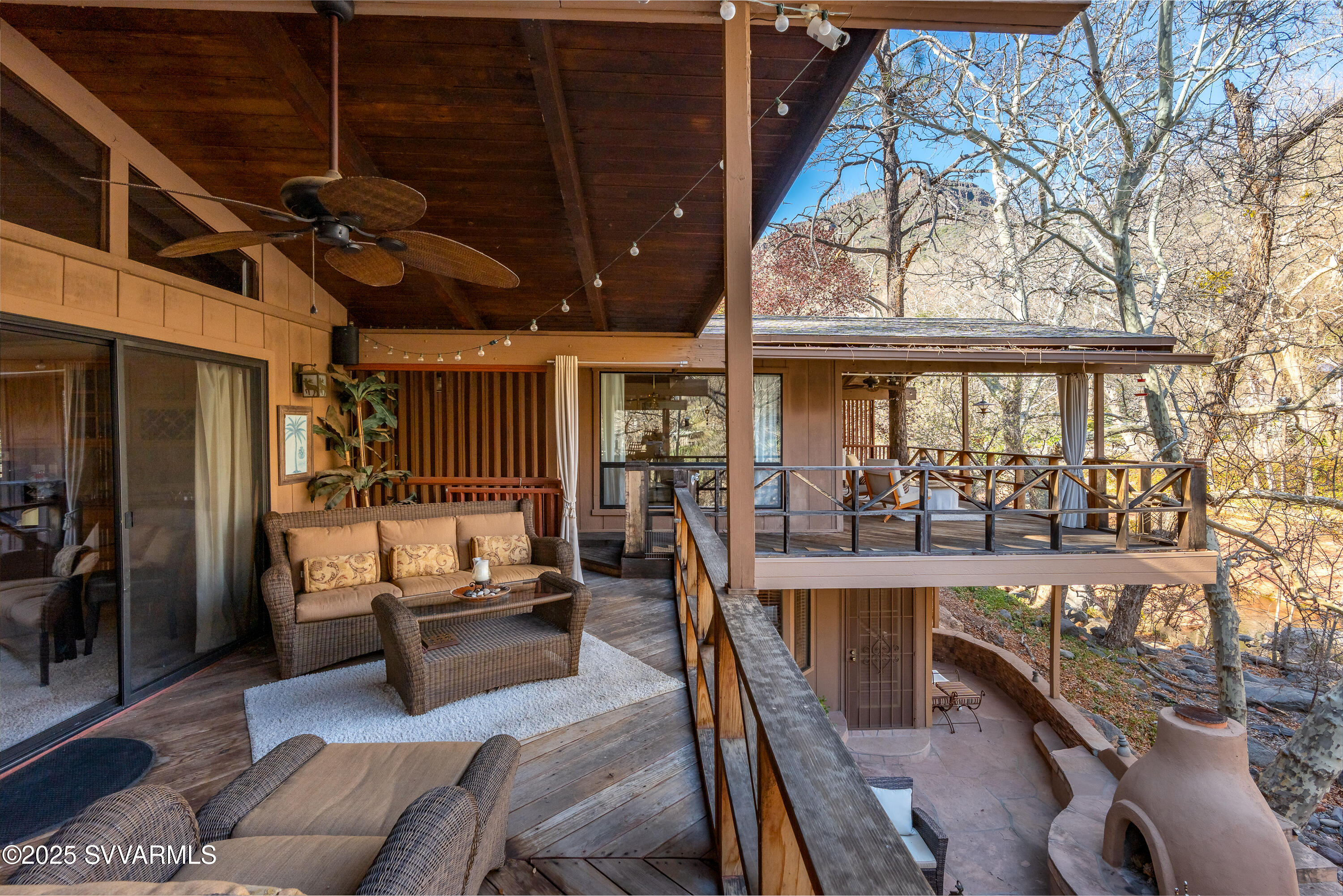 320 Thompson Way