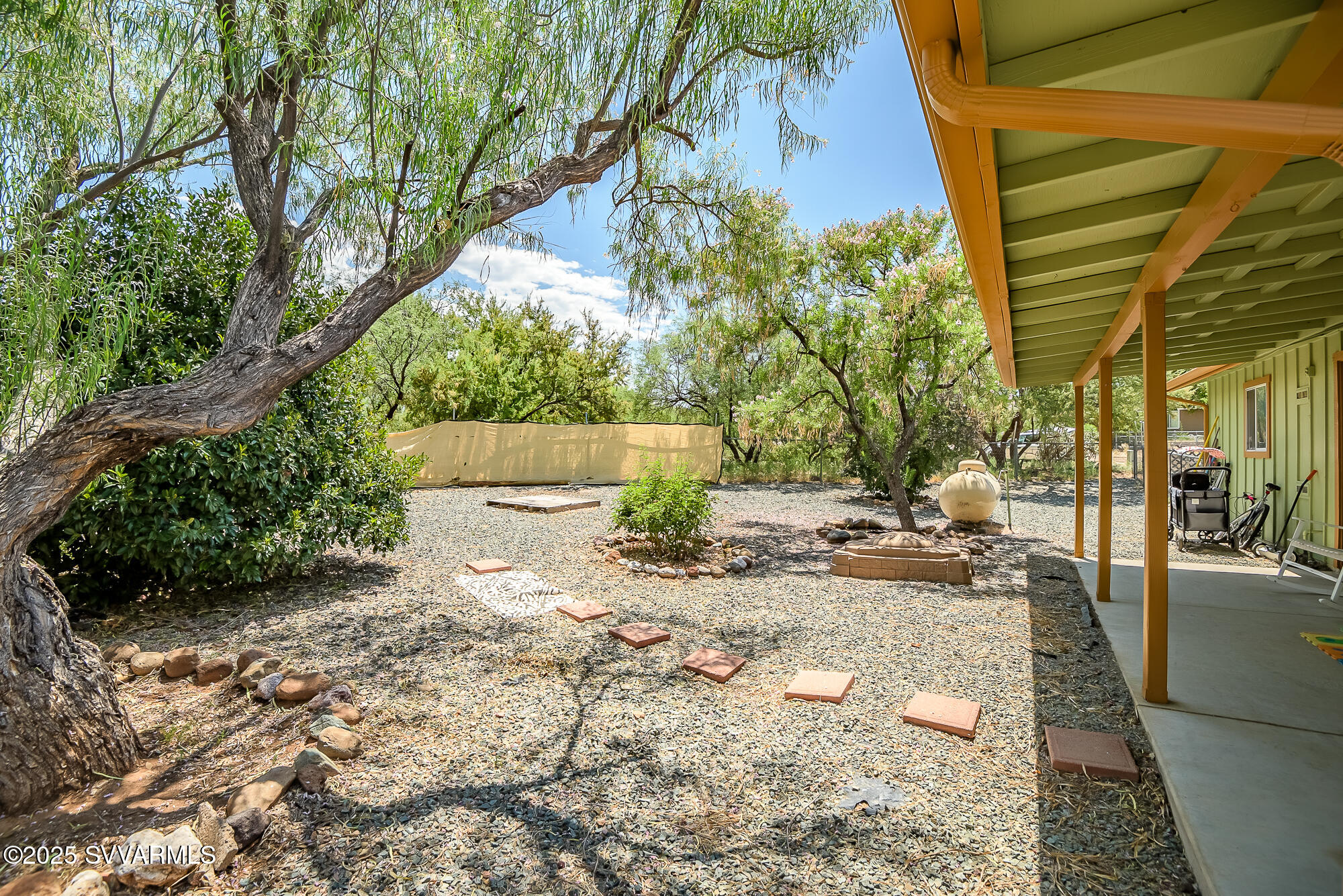 4020 E Creek View Drive