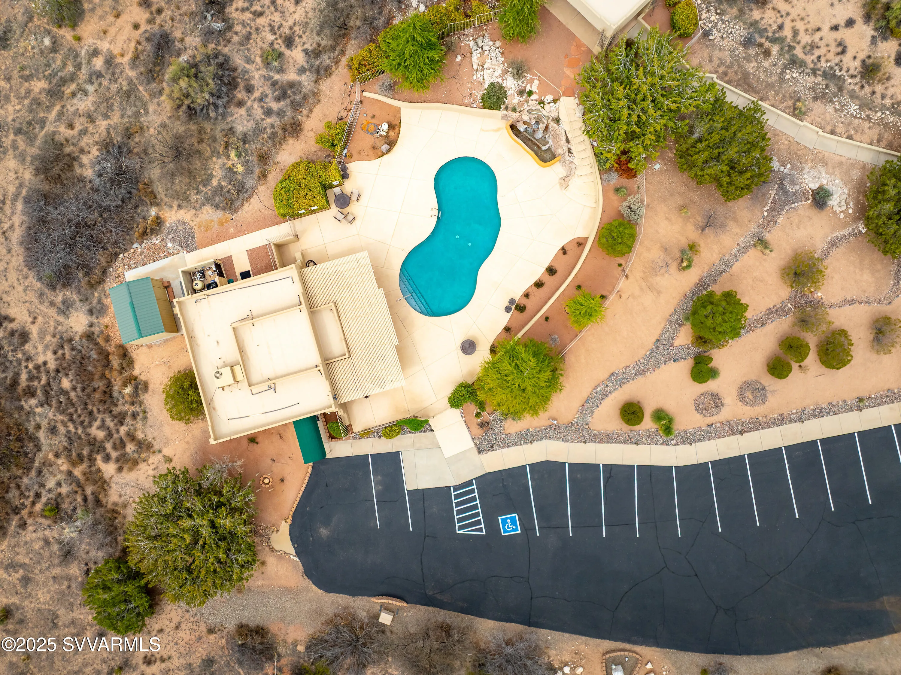 Rimrock, Arizona 86335, United States, 3 Bedrooms Bedrooms, ,3 BathroomsBathrooms,Residential,Pending,100195