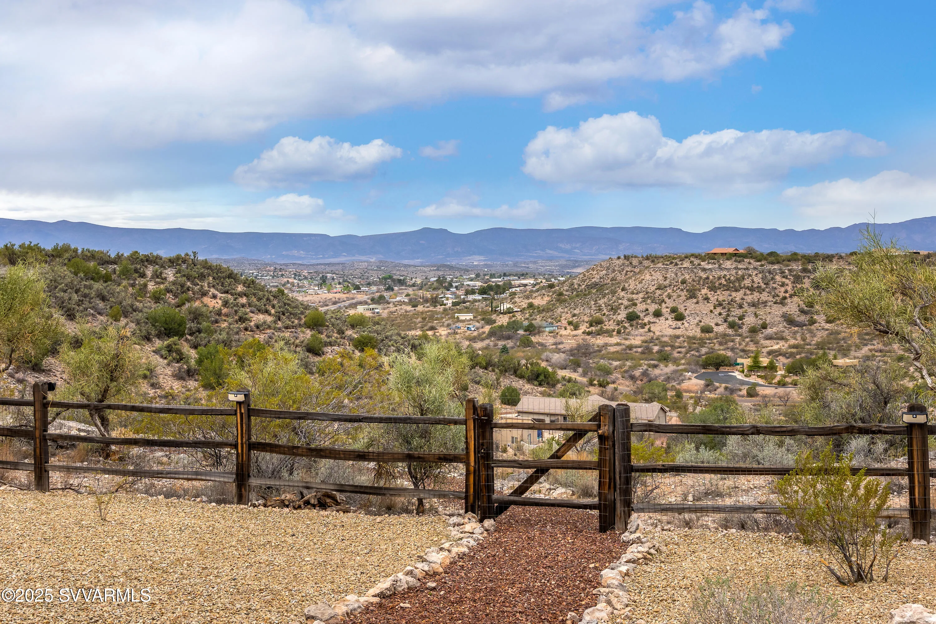 Rimrock, Arizona 86335, United States, 3 Bedrooms Bedrooms, ,3 BathroomsBathrooms,Residential,Pending,100195