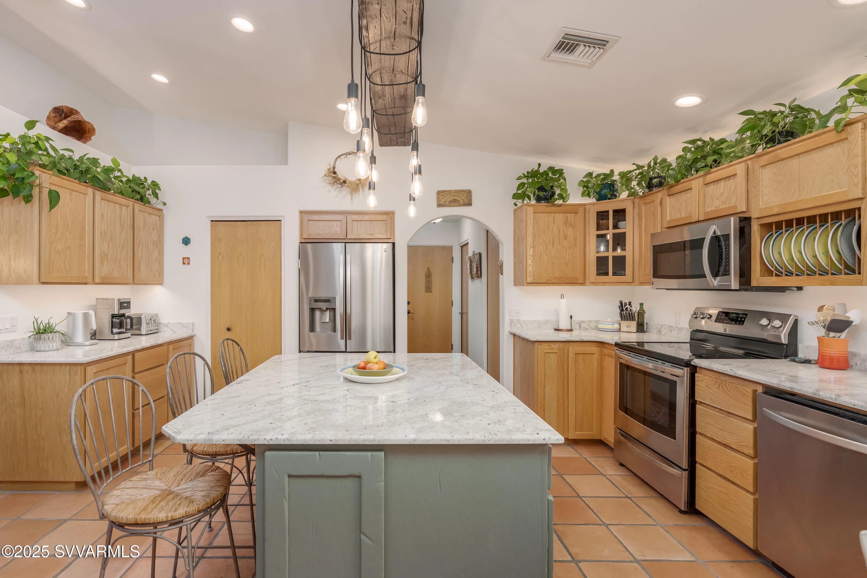 Rimrock, Arizona 86335, United States, 3 Bedrooms Bedrooms, ,3 BathroomsBathrooms,Residential,Pending,100195