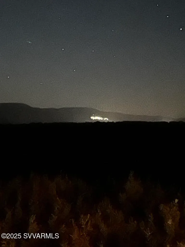 Rimrock, Arizona 86335, United States, 3 Bedrooms Bedrooms, ,3 BathroomsBathrooms,Residential,Pending,100195