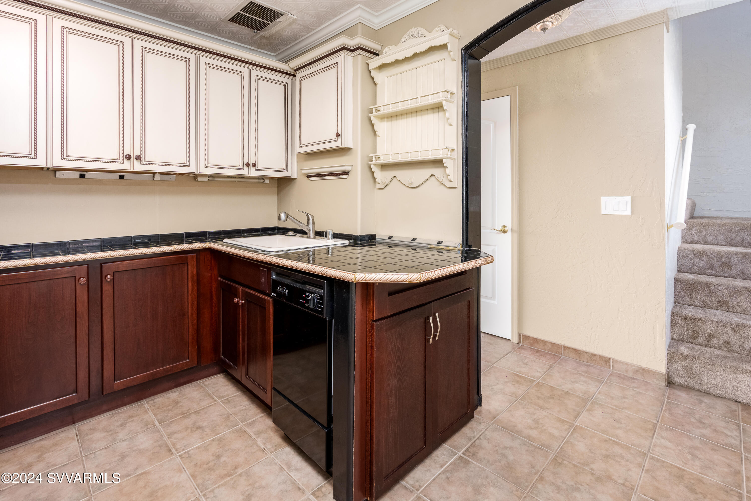 3340 W State Route 89a 11