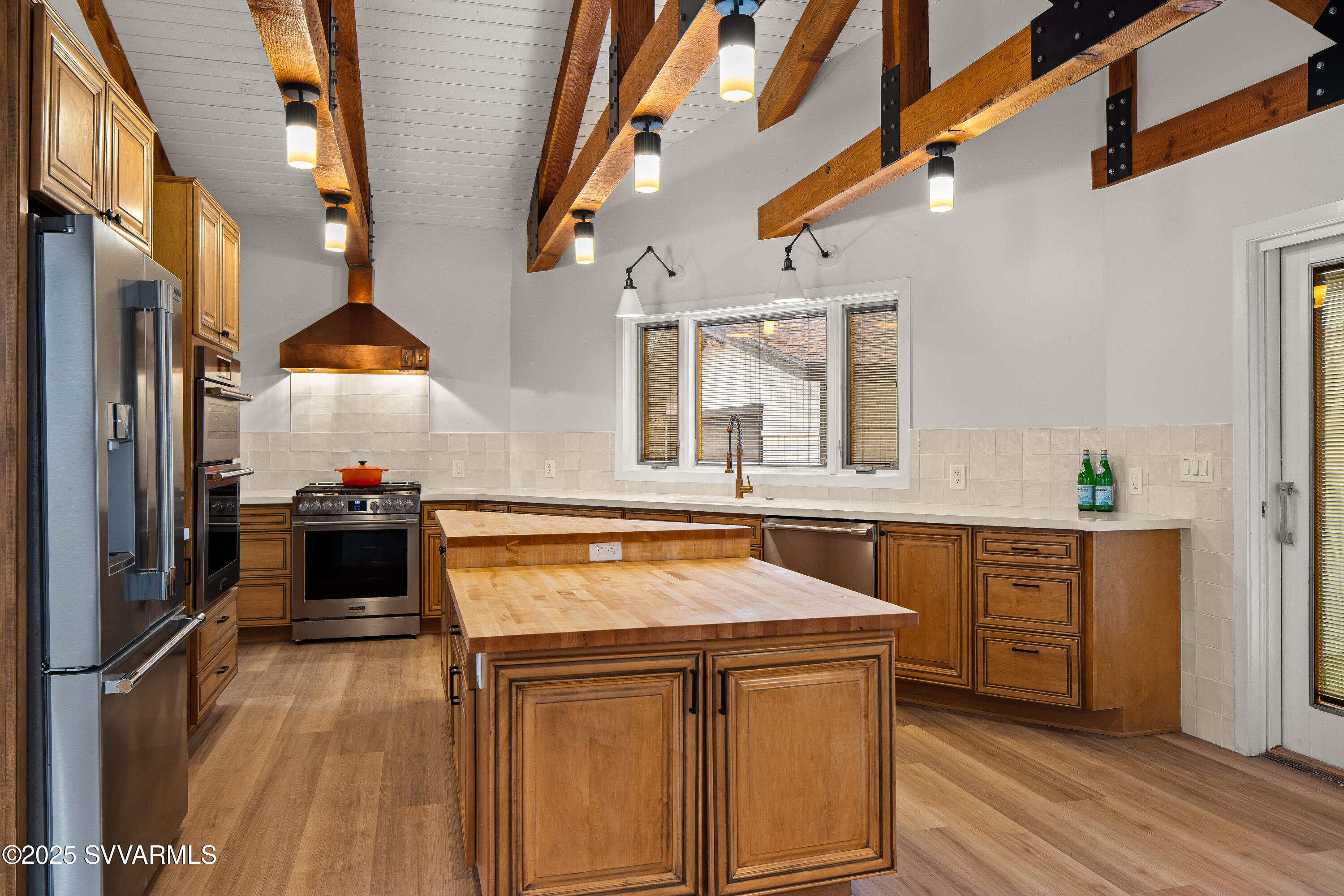 305 Mountain Shadows Drive