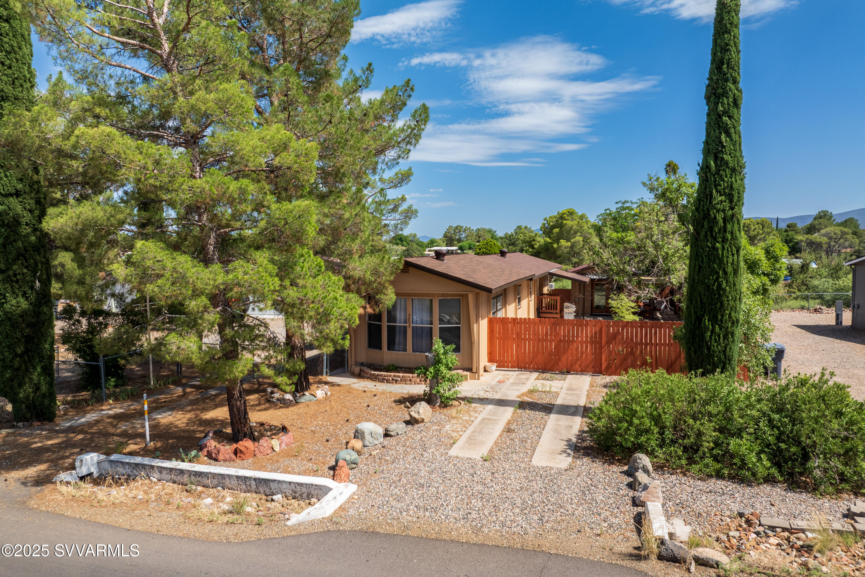 3253 E Grand View Drive