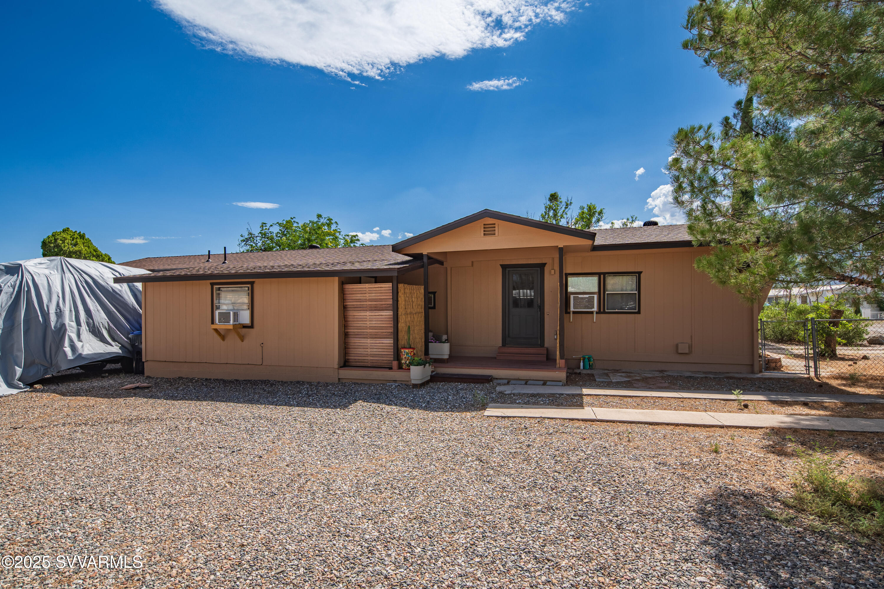 3253 E Grand View Drive