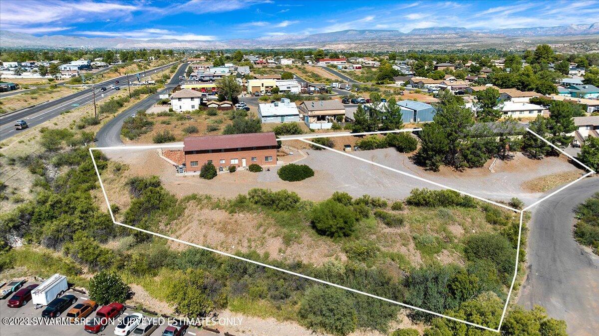 4252-4278b E Canyon Tr