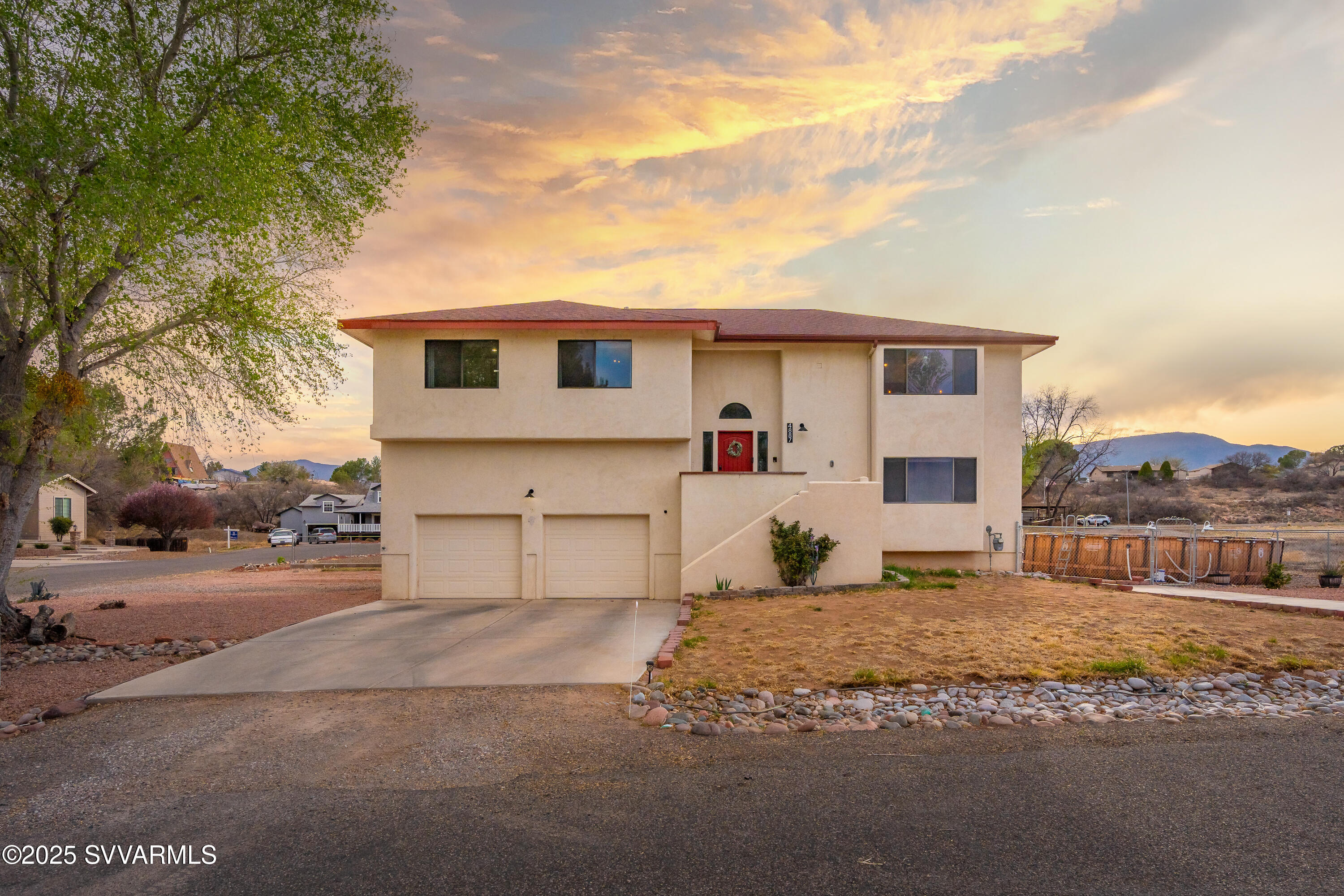 4887 E Comanche Drive