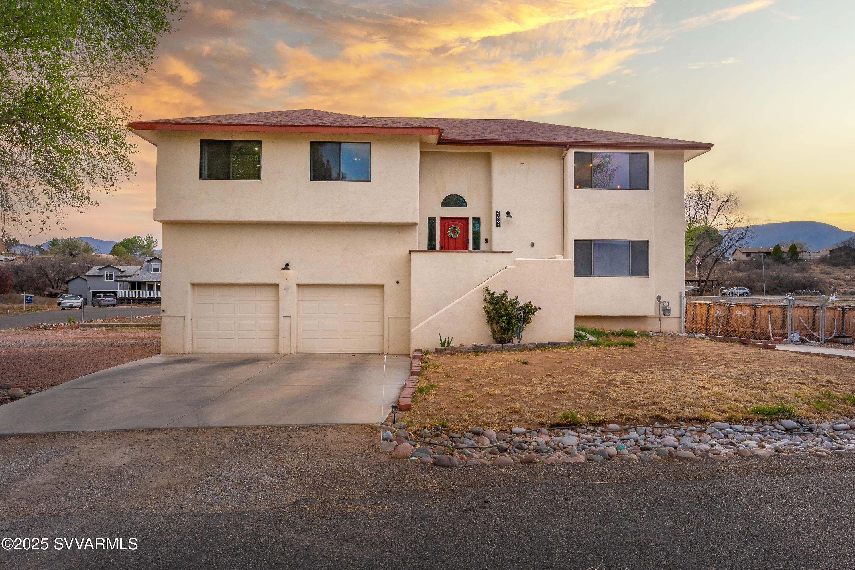 4887 E Comanche Drive
