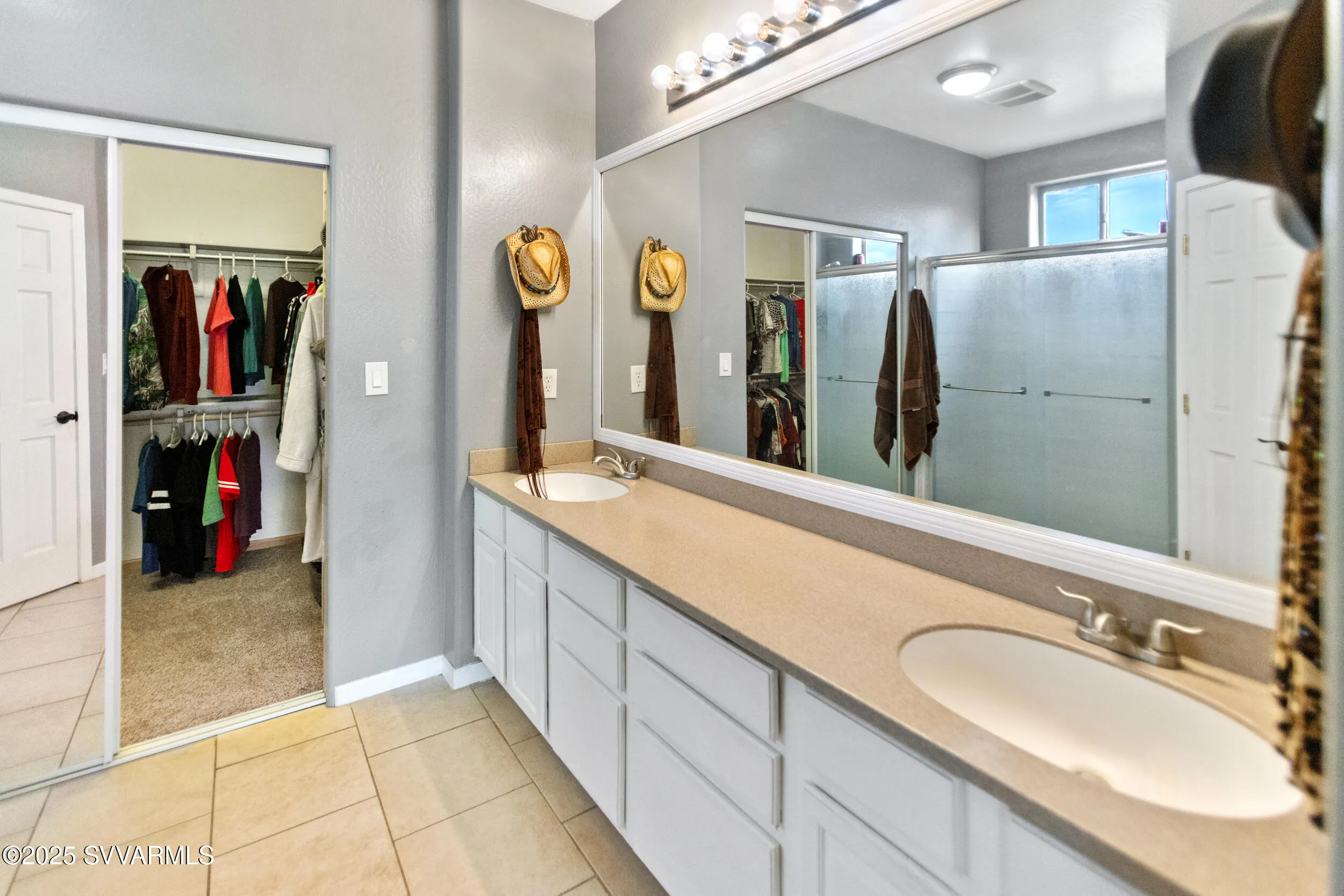 Camp Verde, Arizona 86322, United States, 3 Bedrooms Bedrooms, ,2 BathroomsBathrooms,Residential,Active,179737