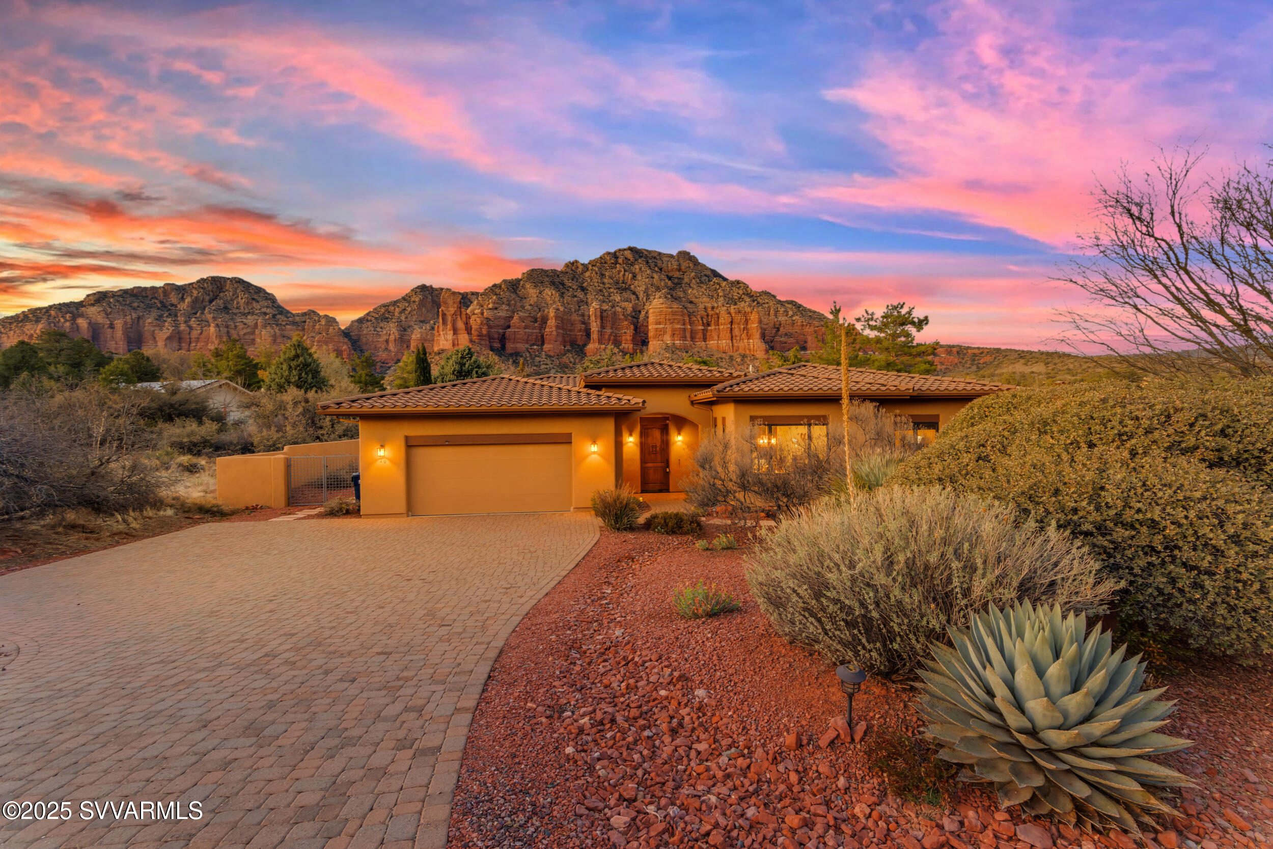 20 Gray Fox Drive