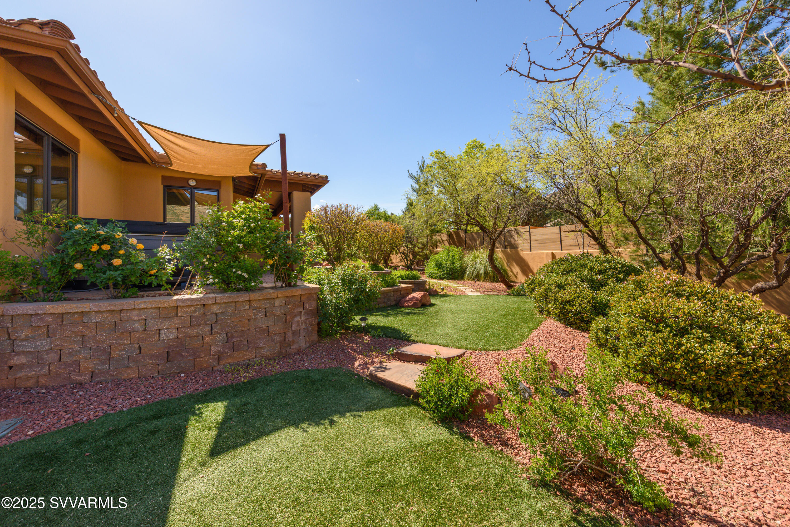 20 Gray Fox Drive