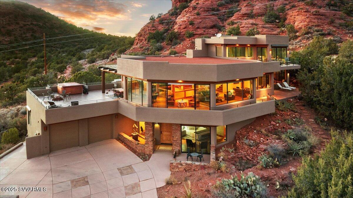 750 Rhapsody Rd