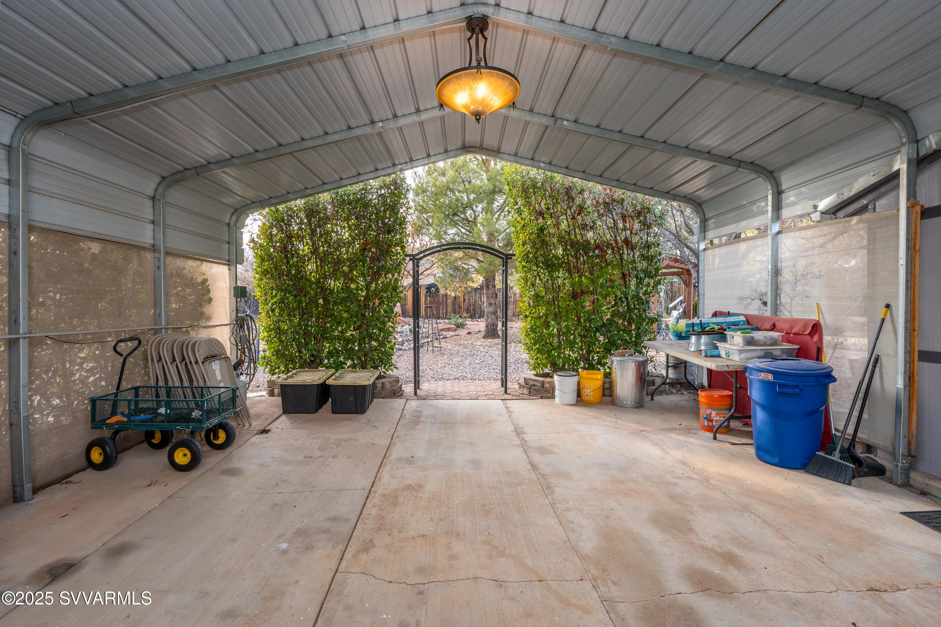 Cottonwood, Arizona 86326, United States, 6 Bedrooms Bedrooms, ,4 BathroomsBathrooms,Residential,Pending,11802