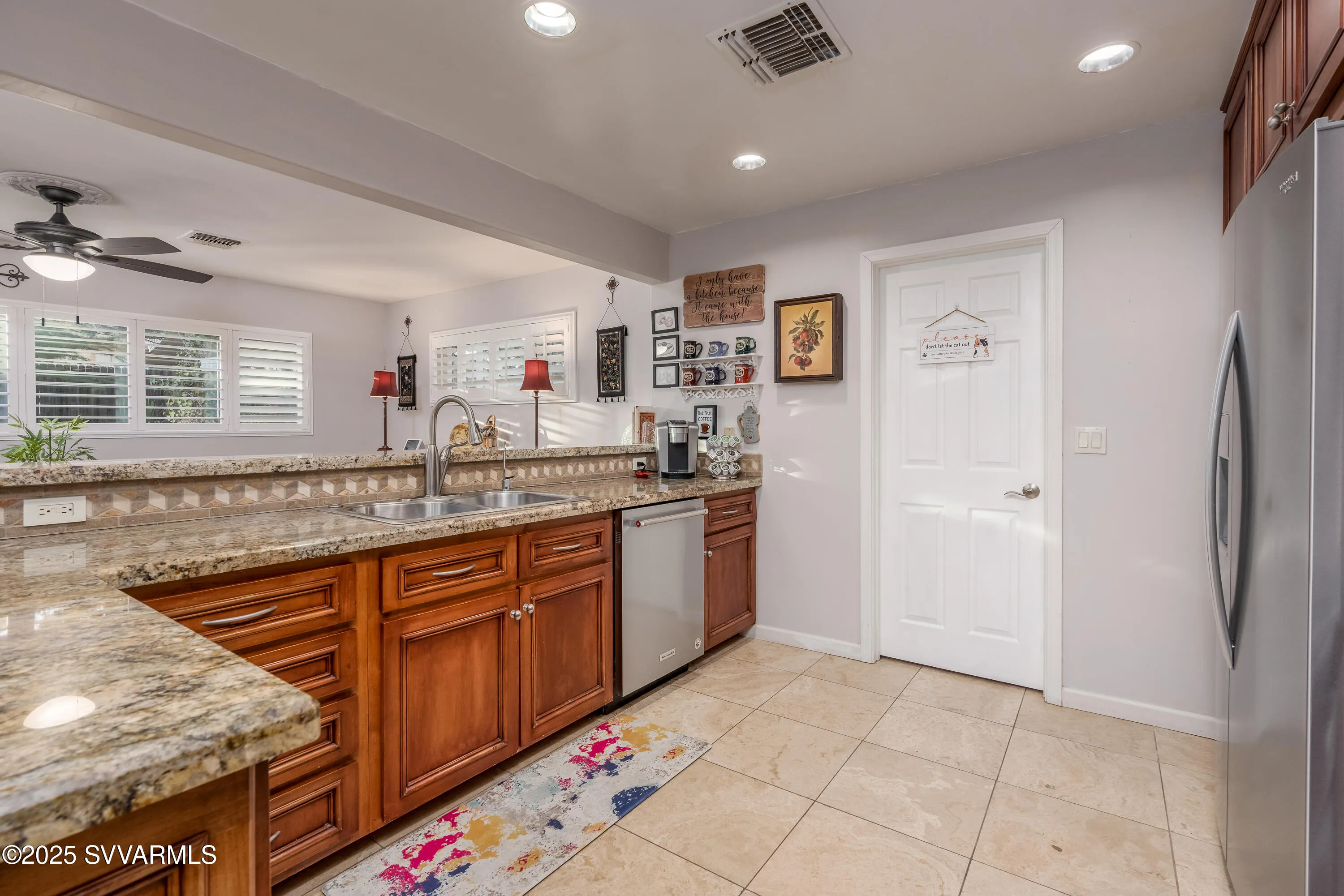 Cottonwood, Arizona 86326, United States, 6 Bedrooms Bedrooms, ,4 BathroomsBathrooms,Residential,Pending,11802