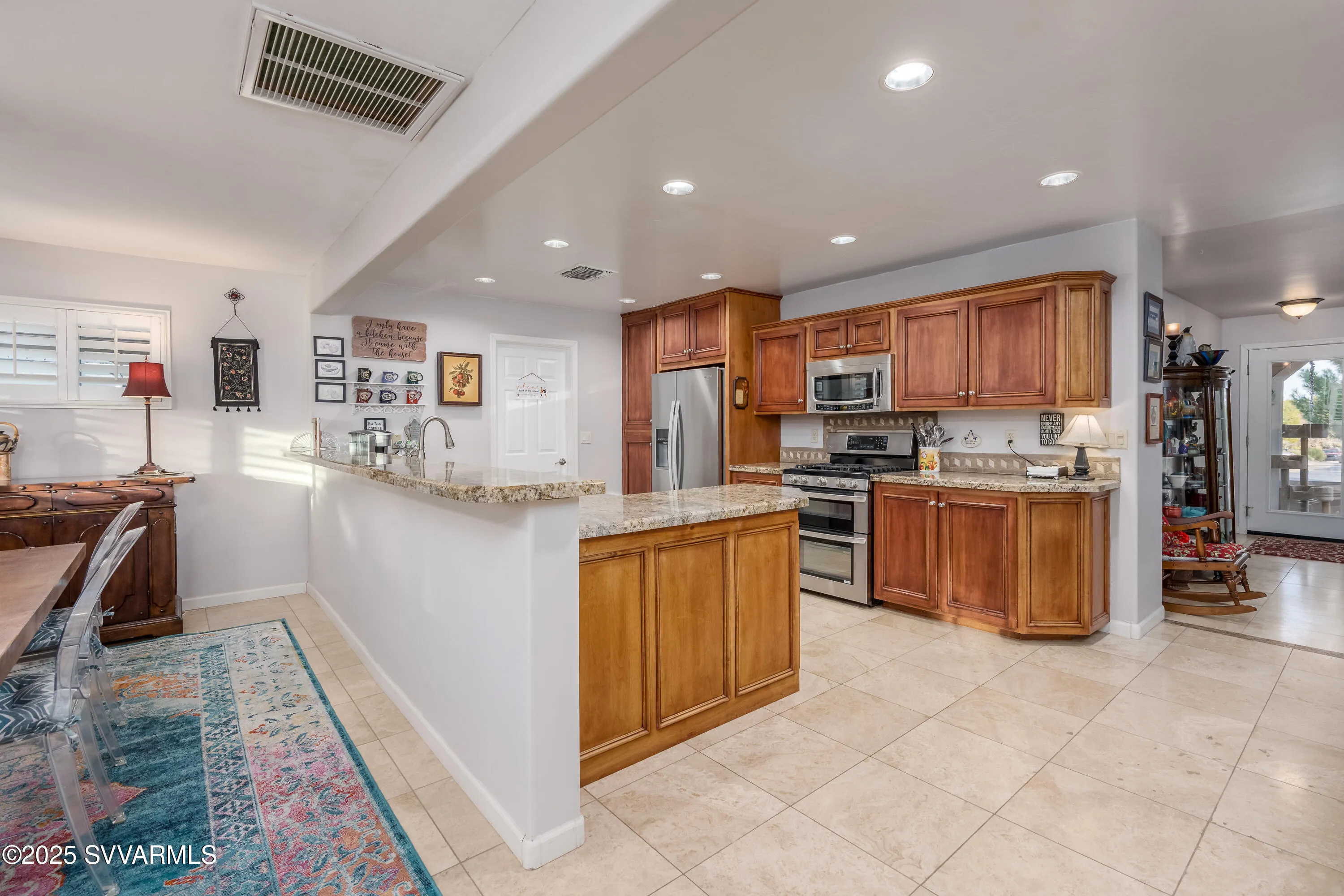 Cottonwood, Arizona 86326, United States, 6 Bedrooms Bedrooms, ,4 BathroomsBathrooms,Residential,Pending,11802