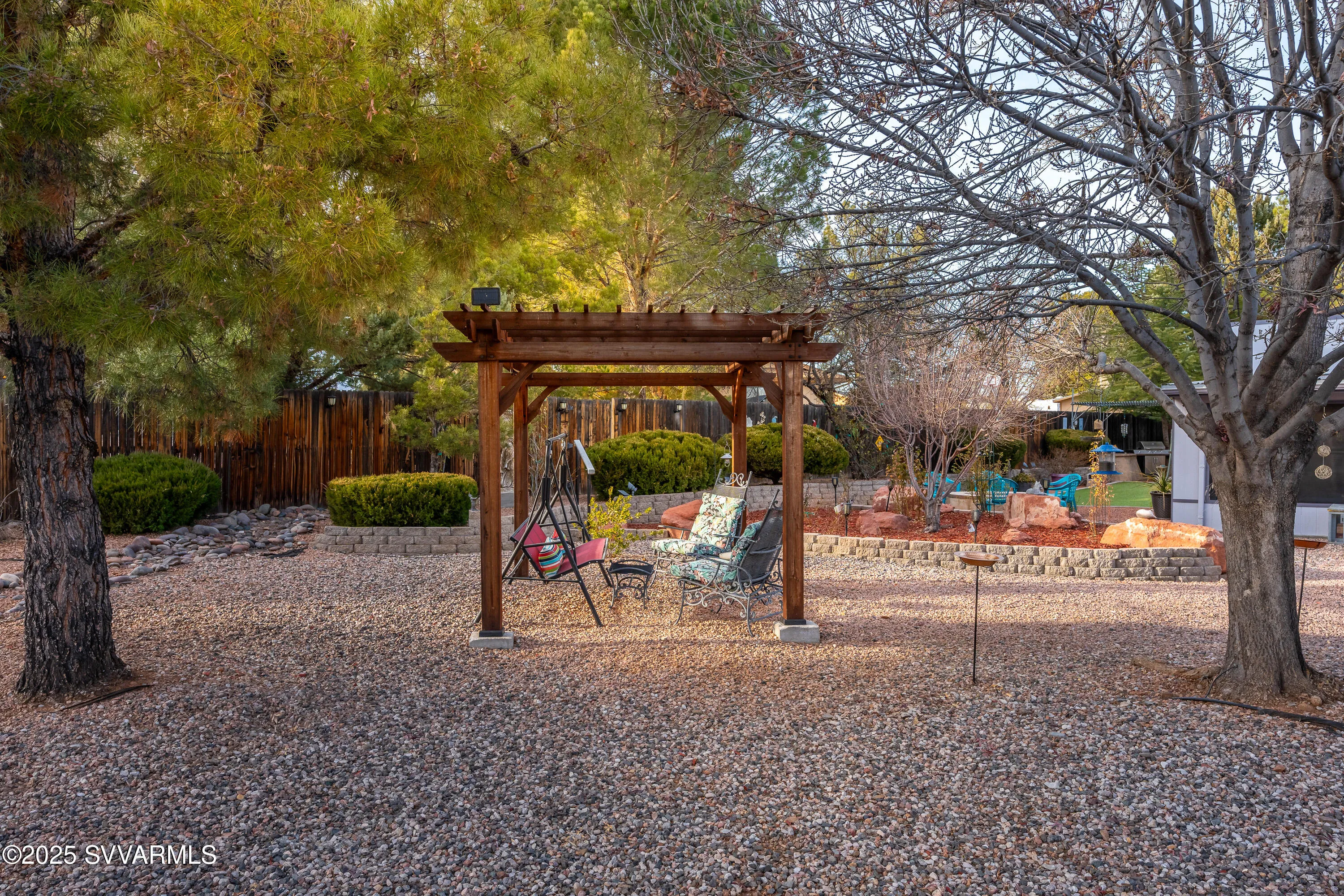 Cottonwood, Arizona 86326, United States, 6 Bedrooms Bedrooms, ,4 BathroomsBathrooms,Residential,Pending,11802