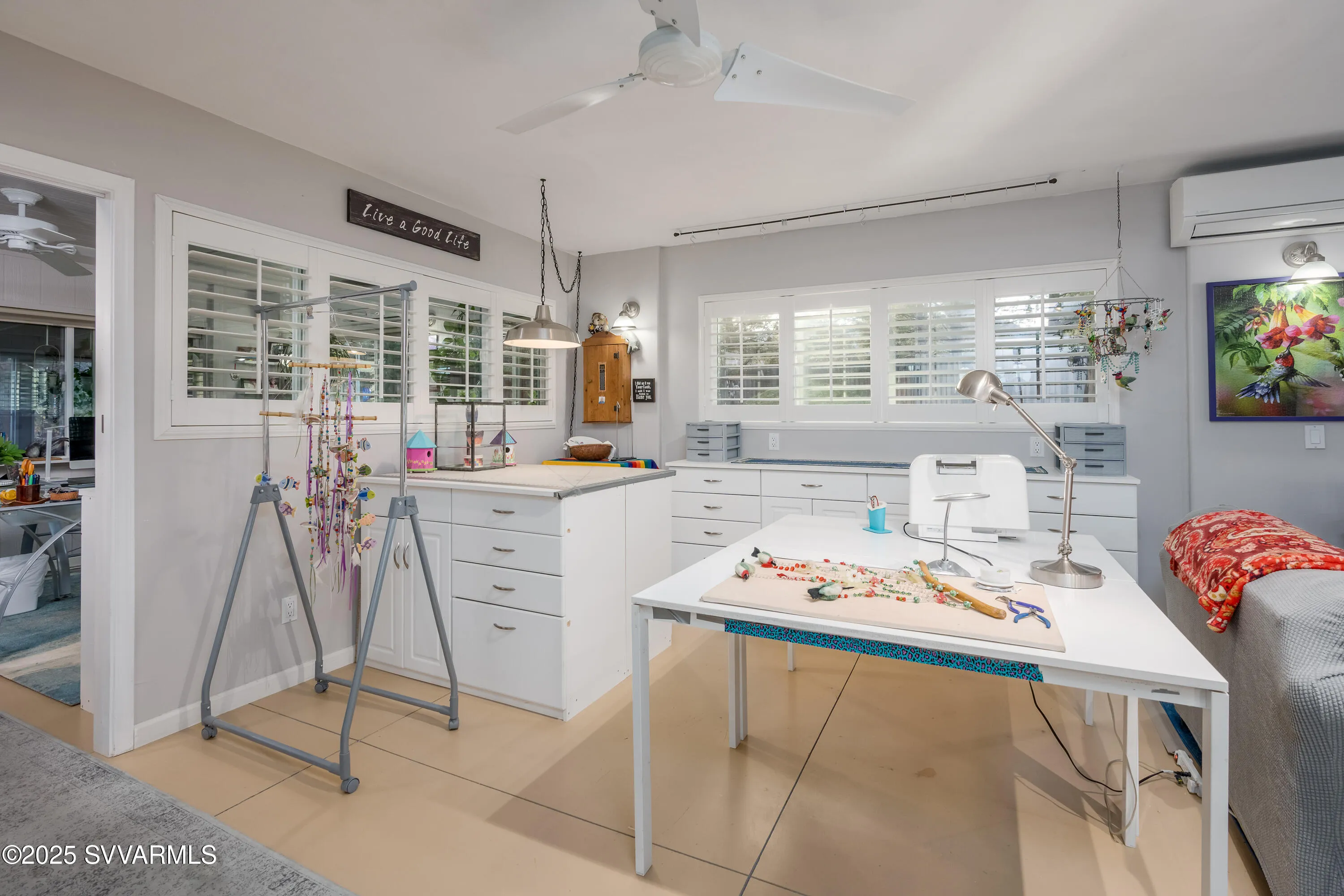 Cottonwood, Arizona 86326, United States, 6 Bedrooms Bedrooms, ,4 BathroomsBathrooms,Residential,Pending,11802