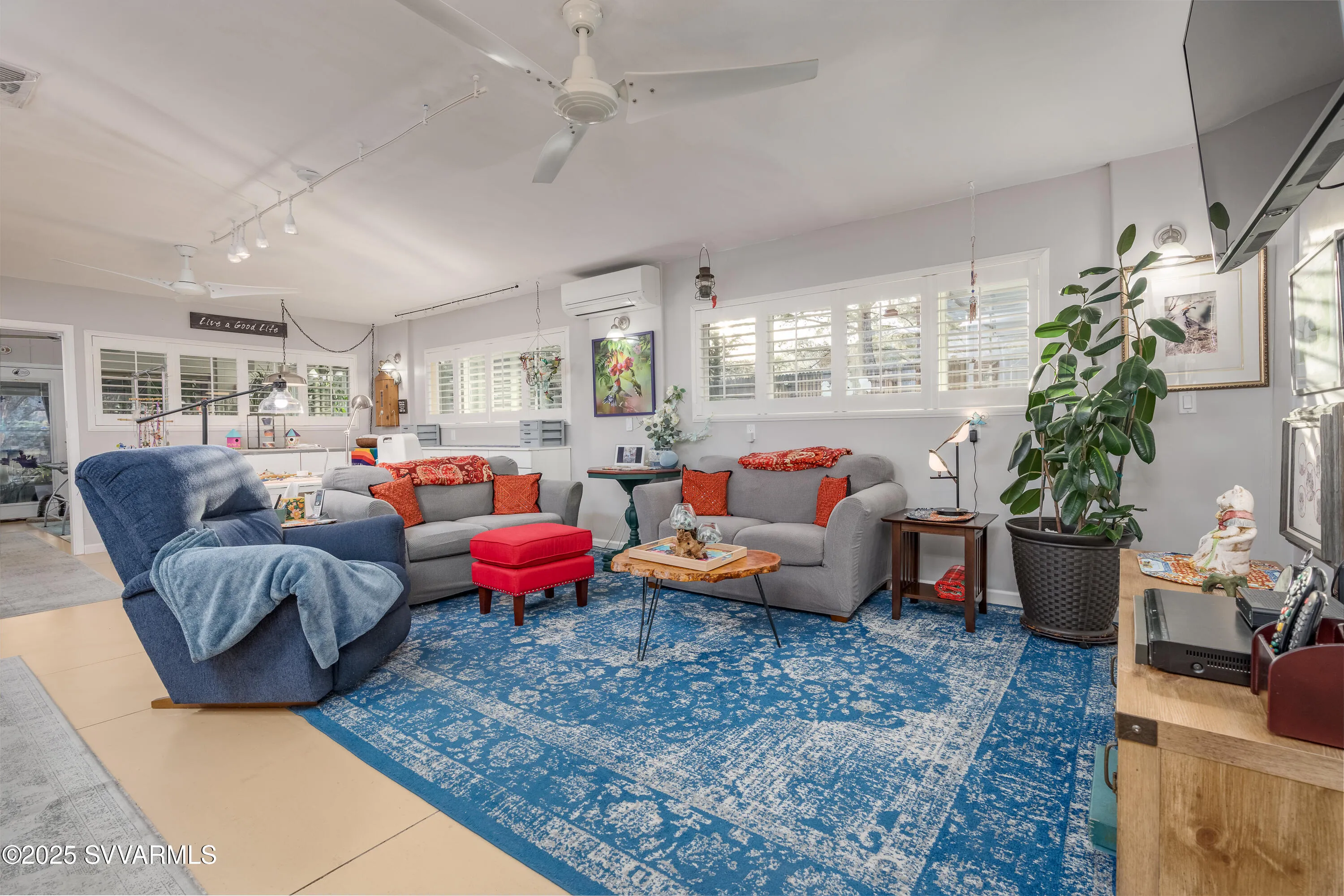 Cottonwood, Arizona 86326, United States, 6 Bedrooms Bedrooms, ,4 BathroomsBathrooms,Residential,Pending,11802