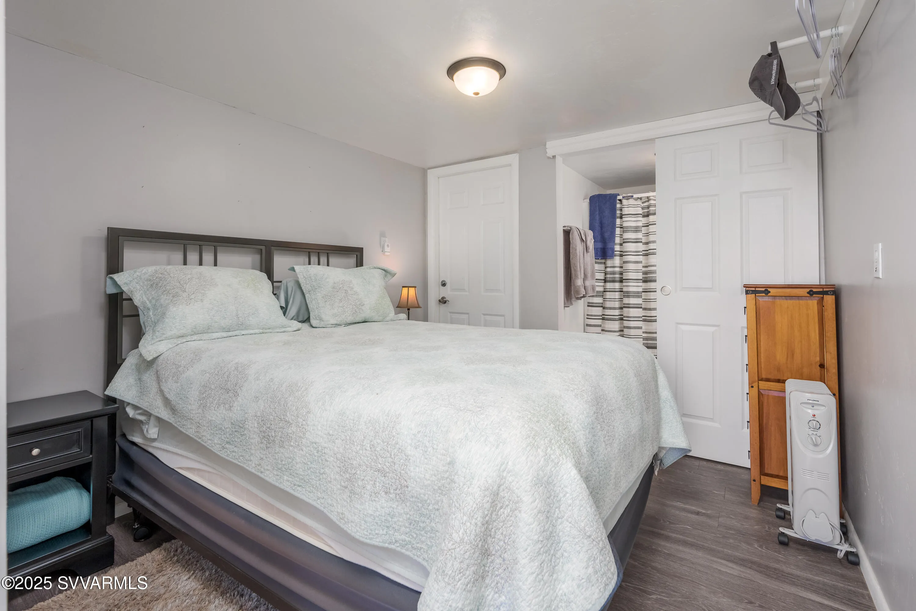 Cottonwood, Arizona 86326, United States, 6 Bedrooms Bedrooms, ,4 BathroomsBathrooms,Residential,Pending,11802