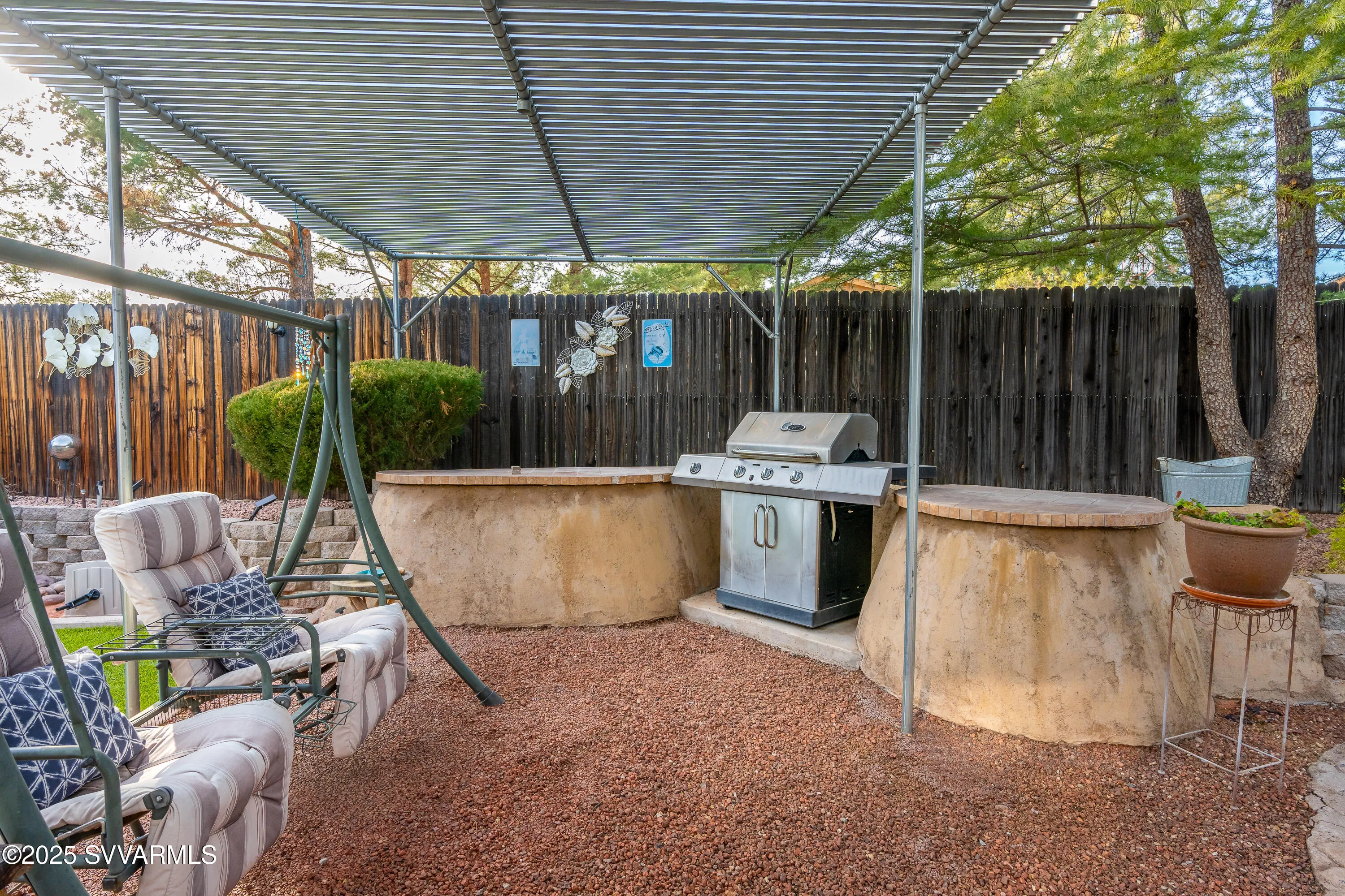 Cottonwood, Arizona 86326, United States, 6 Bedrooms Bedrooms, ,4 BathroomsBathrooms,Residential,Pending,11802