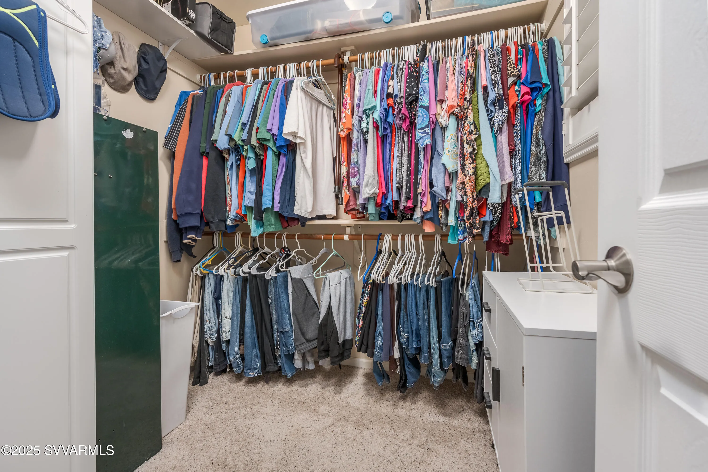 Cottonwood, Arizona 86326, United States, 6 Bedrooms Bedrooms, ,4 BathroomsBathrooms,Residential,Pending,11802