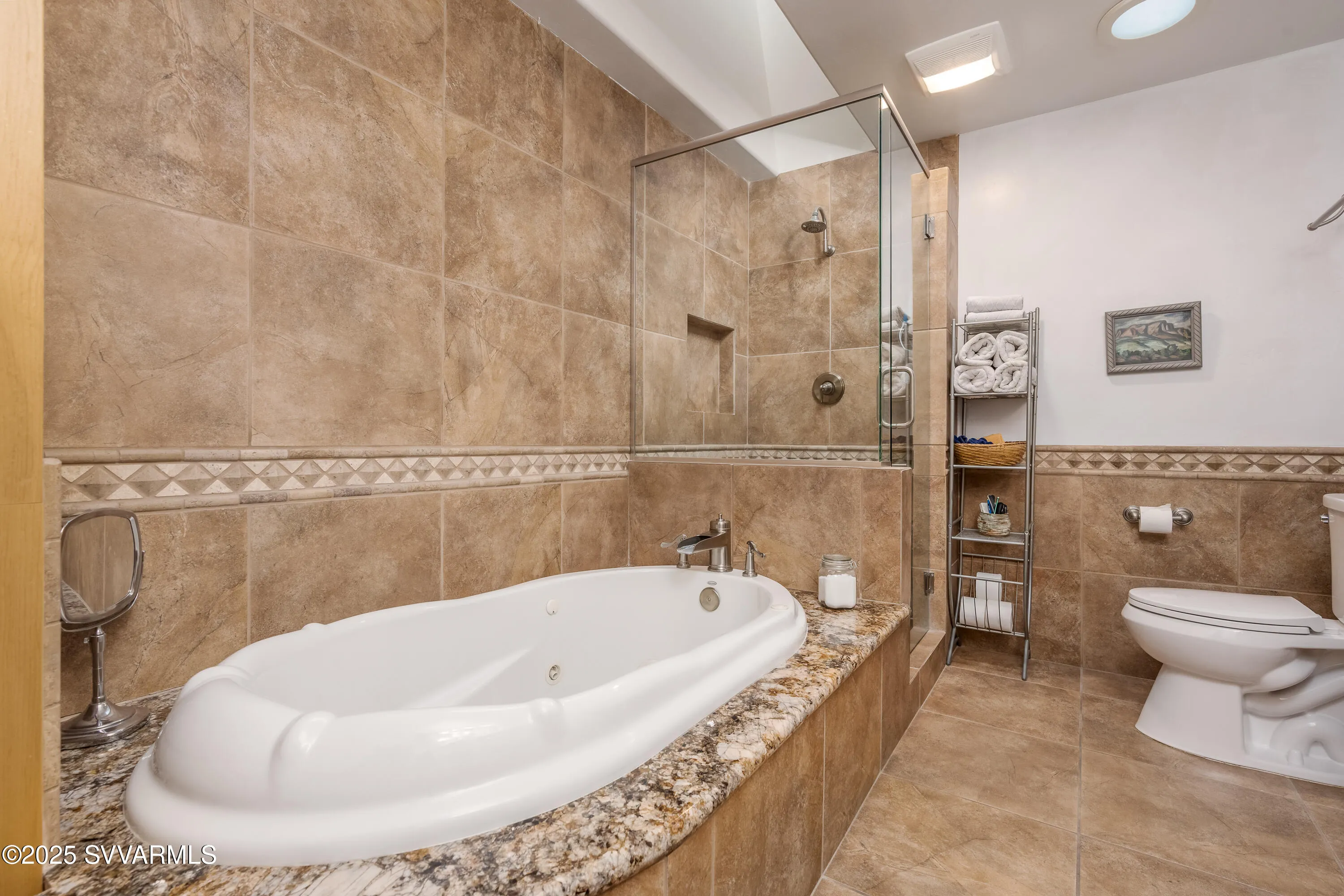 Cottonwood, Arizona 86326, United States, 6 Bedrooms Bedrooms, ,4 BathroomsBathrooms,Residential,Pending,11802